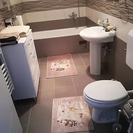 Apartman Carolija