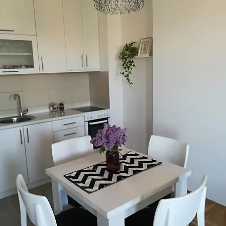 Apartman Carolija Apartamento